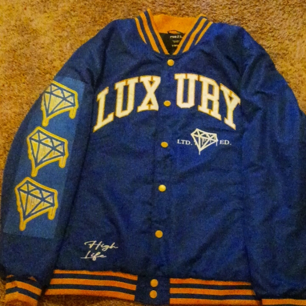 Luxury letter man and pants to match